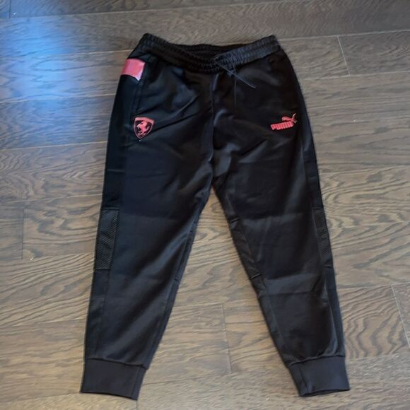 Black Navy Red Ferrari Puma Tri-Shield Men’s racing jogger sweat fleece pants XL - Picture 1 of 6